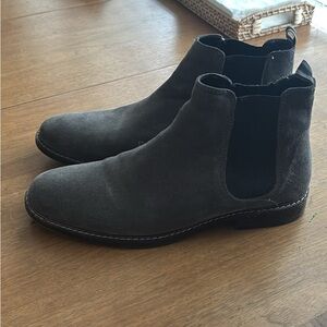 Men's Dark Grey Suede Chelsea Boots